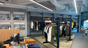 Mi-Life in Fremantle, WA, installed Industralight linear lighting throughout the retail store.
